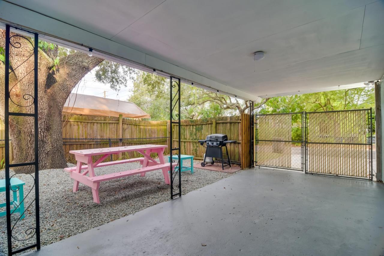 Pet-Friendly Gulfport Home Walkable Location! Сент-Питерсберг Экстерьер фото