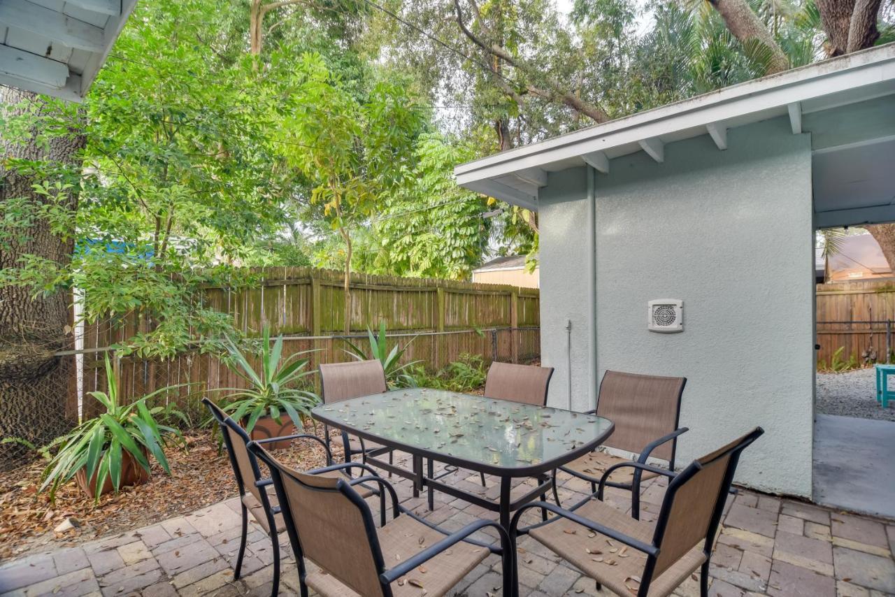 Pet-Friendly Gulfport Home Walkable Location! Сент-Питерсберг Экстерьер фото