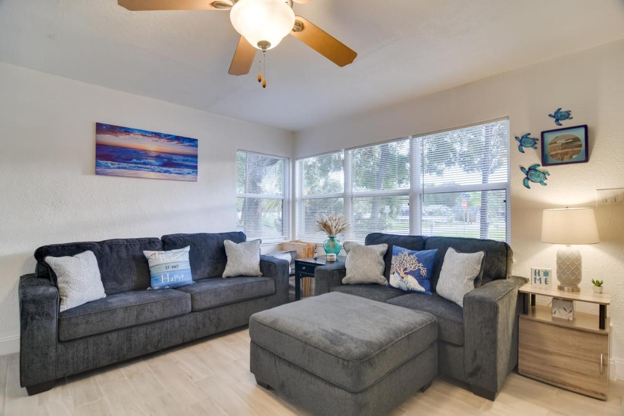 Pet-Friendly Gulfport Home Walkable Location! Сент-Питерсберг Экстерьер фото